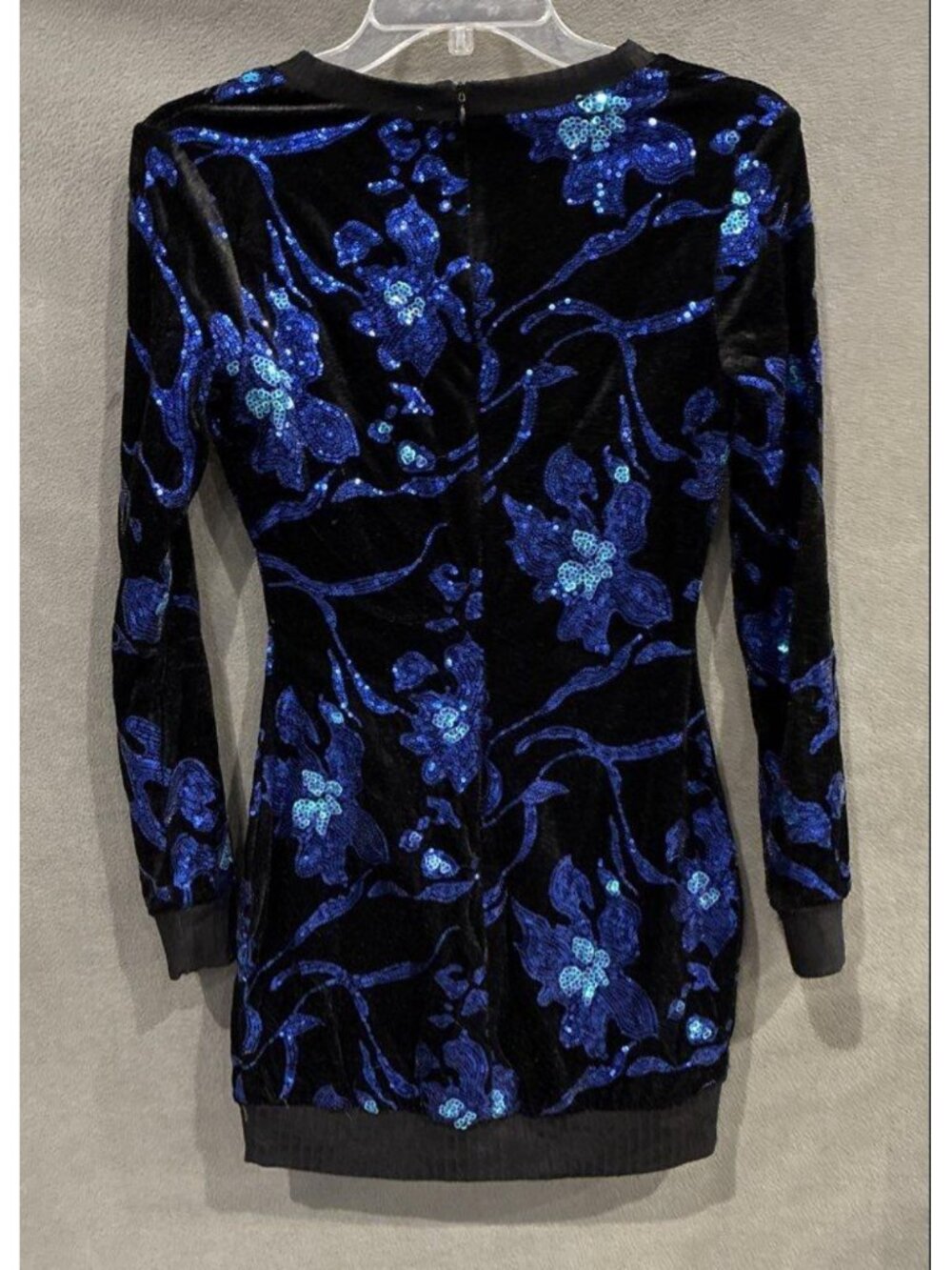 Cosmo Dress the Population Collab Metallic Blue Black Sequin Midi Dress - XS - Picture 2 of 6
